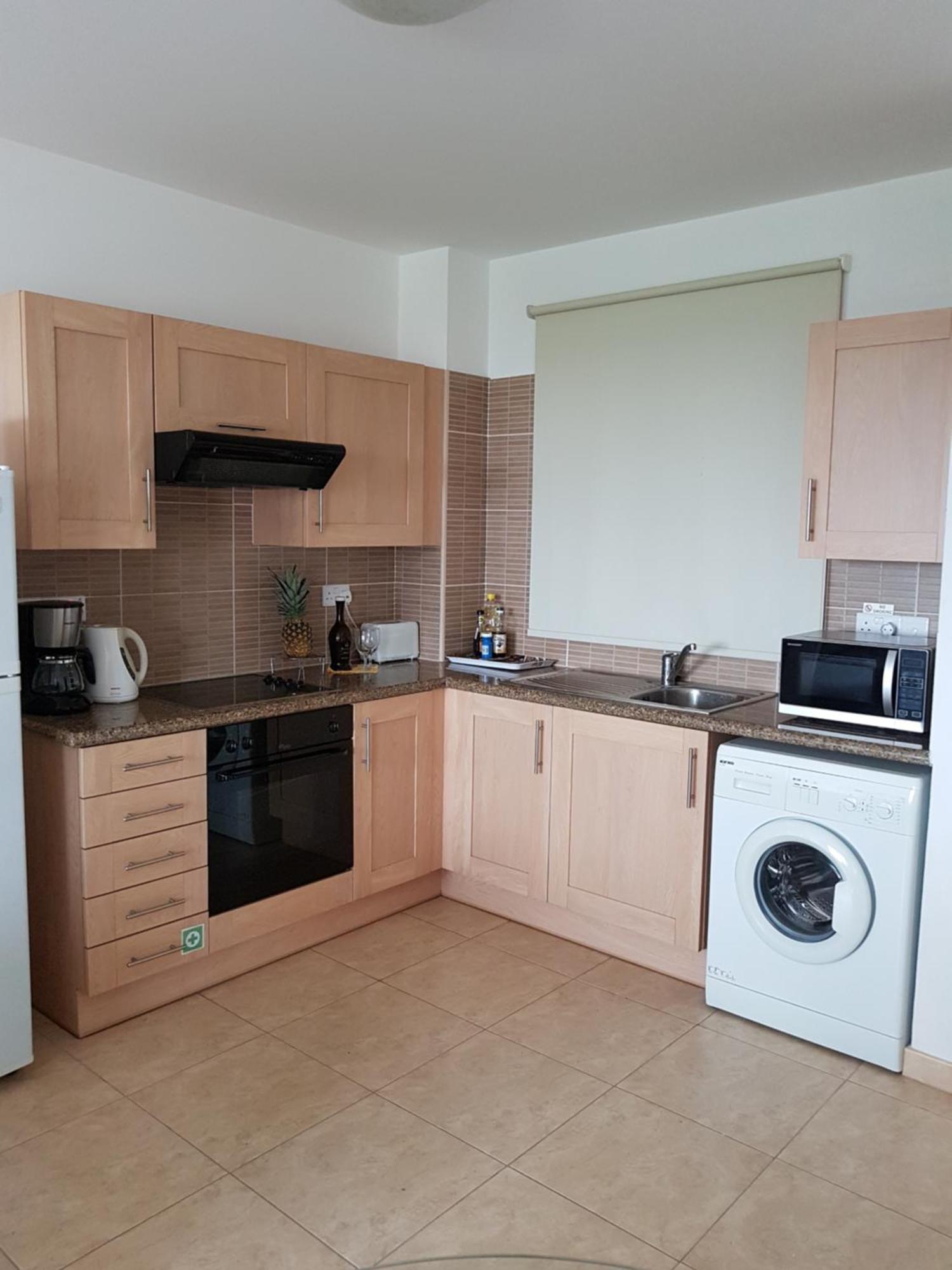 Holiday Apartment With Sea View Paralimni Exterior photo